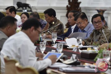 Ratas Persiapan Natal Dan Tahun Baru