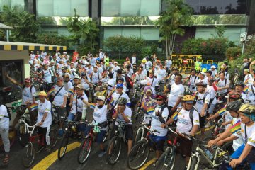 Sambut 10 Windu, LKBN Antara gelar Fun Bike