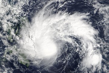 Badai kong-rey terpantau di sebelah utara Papua