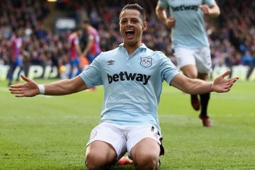 Chicharito bertekad rebut kembali posisi inti West Ham