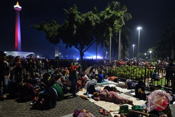 Sambut Pengantian Tahun Di Monas