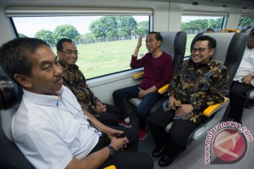 Jokowi ajak Cak Imin resmikan KA Bandara Soekarno-Hatta