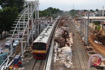 Pelebaran Peron Stasiun Buaran