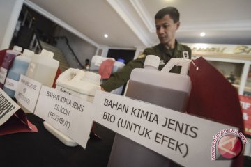 3 ditangkap karena selundupkan limbah industri dari Vietnam