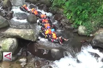 Menguji Adrenalin di Wisata Air River Tubing Majalengka