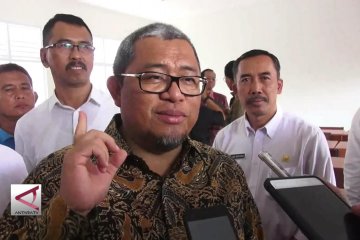 Gubernur Jabar Ajak Alumni Bangun Sekolahnya
