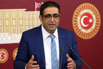 Anggota Parlemen Turki pro-Kurdi dihukum 16 tahun penjara