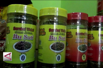 Sambal  Belut dengan Berbagai Tingkat Kepedasan