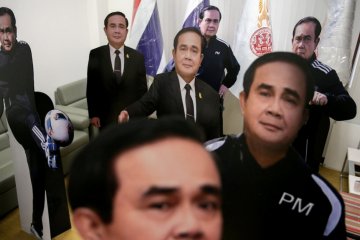 PM Thailand gunakan karton bergambar diri hindari pertanyaan wartawan