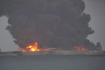 Tanker minyak Iran tabrakan dengan kapal China