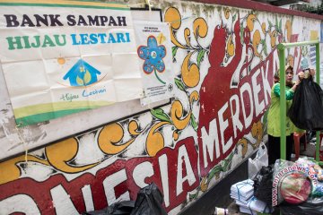 Bank Sampah Hijau Lestari