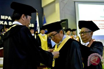 Pengukuhan Guru Besar UNDIP