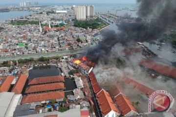 Koleksi pertempuran Laut Jawa Museum Bahari terbakar