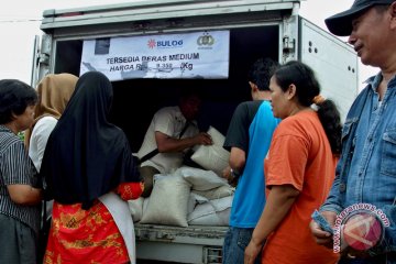 Pasokan beras mulai mengalir, harga turun di Palu