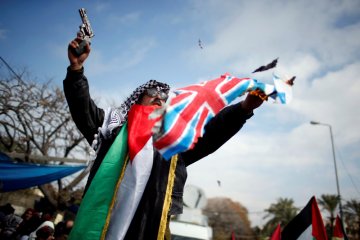 Satu kota Inggris akui, kibarkan bendera Palestina