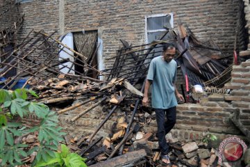 Gempa rusak 735 bangunan di Sukabumi
