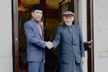 Media: Jokowi gagas komisi ulama 3 negara akhiri konflik Aghanistan