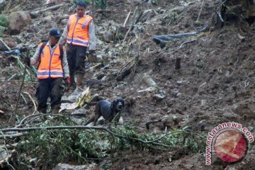 Jalur Puncak tetap ditutup meski sudah 10 hari