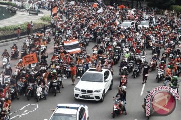 Jalan Medan Merdeka Selatan dipenuhi pendukung Persija