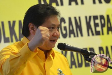 Mengapa ada dua lembaga survei pada Rakernas Golkar