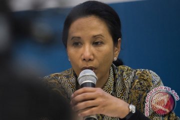Menteri Rini Soemarno minta agar BUMN berkompetisi secara sehat
