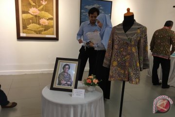 Baju batik Sri Mulyani terjual Rp10 juta dalam lelang