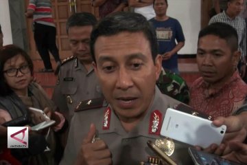 Polisi lumpuhkan penyerang jemaat gereja