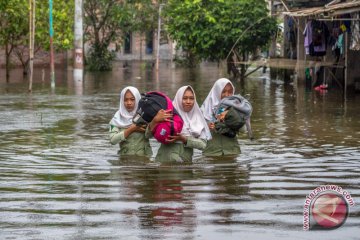 Kebutuhan Logistik Korban Banjir Demak