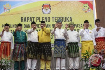 KPU Riau sahkan  kemenangan Syamsuar - Edy Nasution