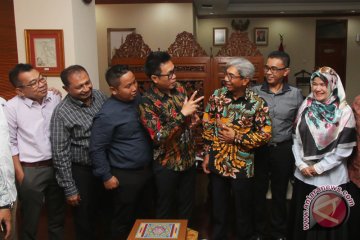 KJRI Hong Kong yakin pelawak Percil-Yudo segera bebas