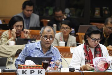 RDP Komisi III DPR - KPK