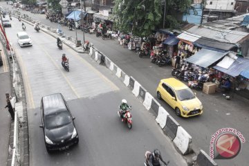 Dishub Bekasi tutup puluhan titik putar di lintasan mudik