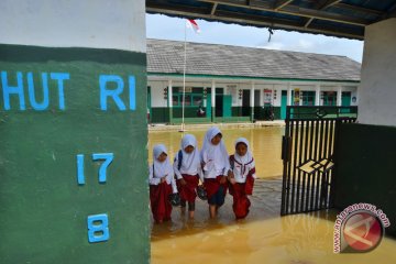 Sekolah Terendam Banjir