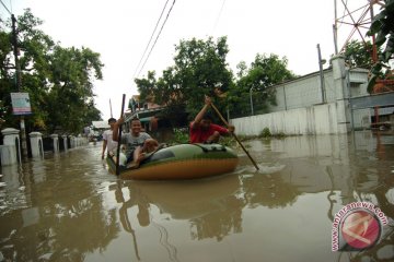 Foto Kemarin: Tegal Masih Terendam Banjir