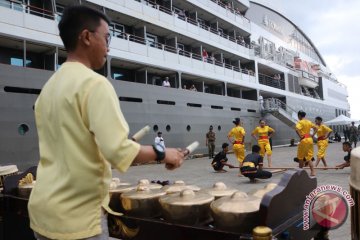 Kapal Pesiar Prancis singgahi Ambon