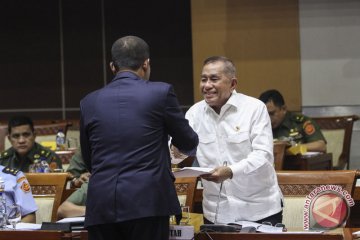 Raker komisi I dengan Menteri Pertahanan