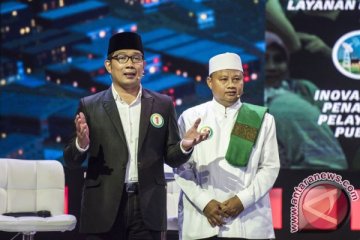 Kang Emil dan Kang Uu santai hadapi debat Pilkada Jabar