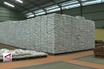 Kodim Batang bantu capai target serapan beras