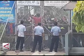 Polresta Cirebon kendalikan kerusuhan di Lapas Kesambi