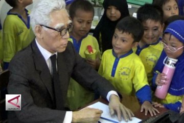 Mendidik karakter anak usia dini di Museum UGM