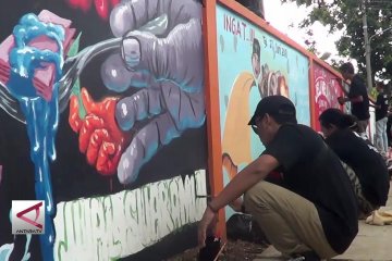 KPU Pekalongan sosialisasikan pilgub lewat mural