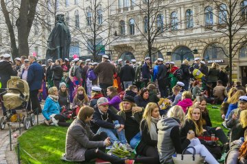 Finlandia paling bahagia,  AS dilanda ketidakpuasan