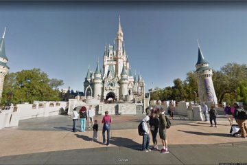 Kini Anda bisa berkunjung ke Disneyland secara virtual