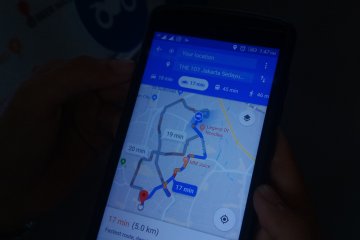 Beda Google Maps dengan Waze