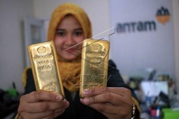 Harga Emas Antam Naik