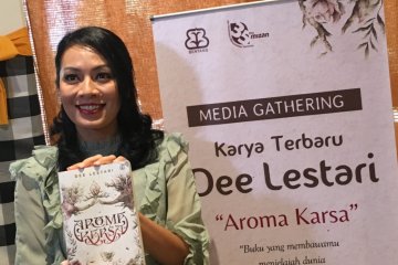 Tantangan Dewi Lestari saat menulis "Aroma Karsa"