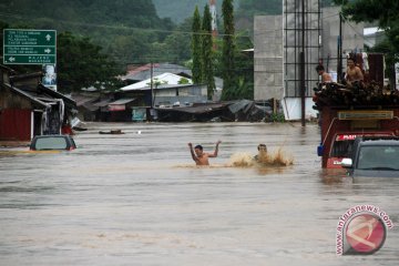 Banjir di Mamuju