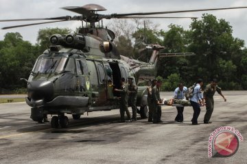 Logistik korban longsor gowa dikirim gunakan helikopter