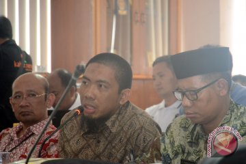 Polisi sita dua lagi rumah mewah bos Abu Tours