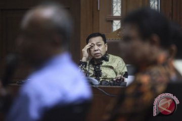 Saksi katakan Fredrich Yunadi ingin diagnosis Setya Novanto kecelakaan